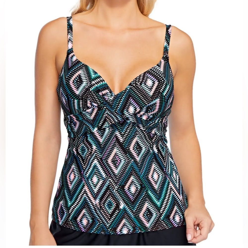 New Island Escape Gemini Underwire Tankini SwimTop Size 8